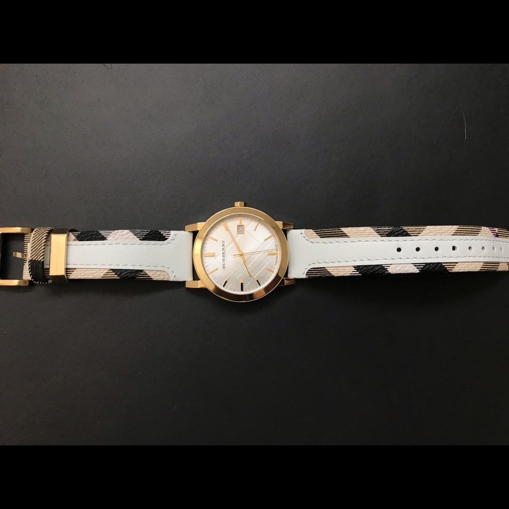 FREE SHIPPING Luxury Watch - Brand New